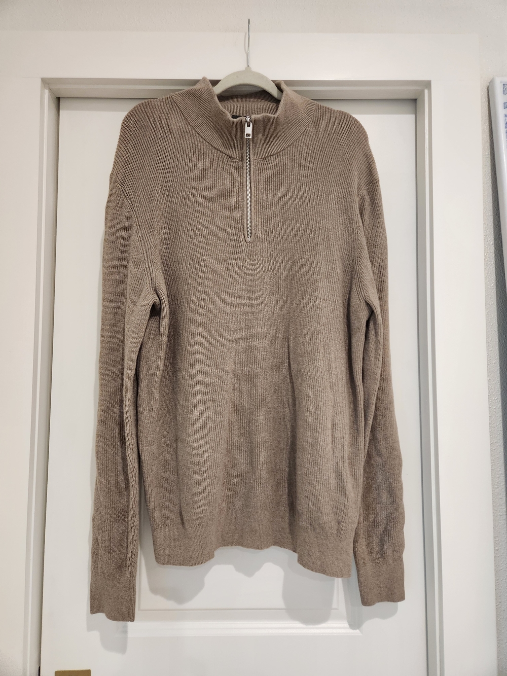 H&M Men's Half-Zip Sweater in Light Taupe